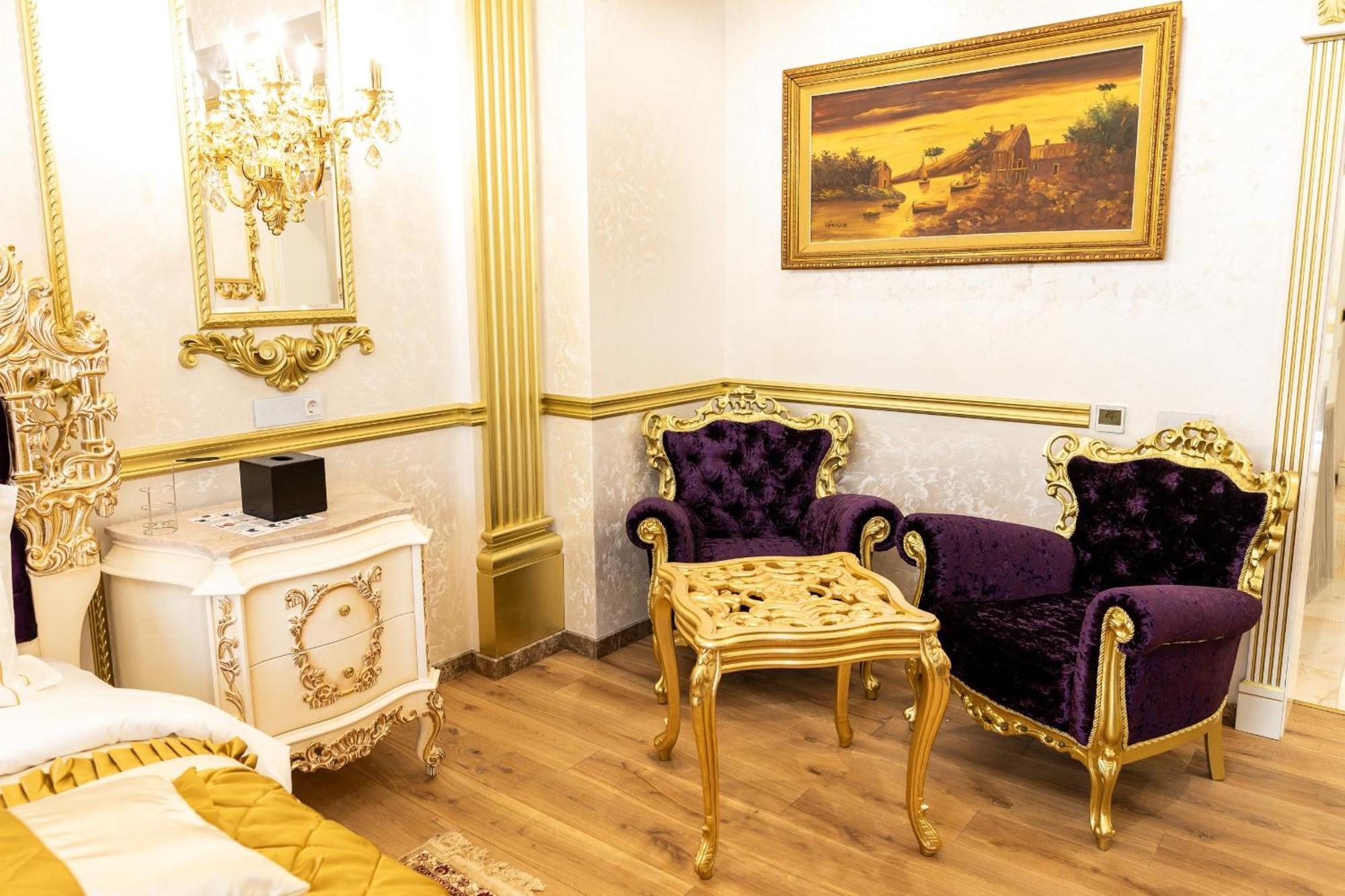 Royal Palace Luxury Hotel And Spa Khmelʼnytsʼkyy Стая снимка