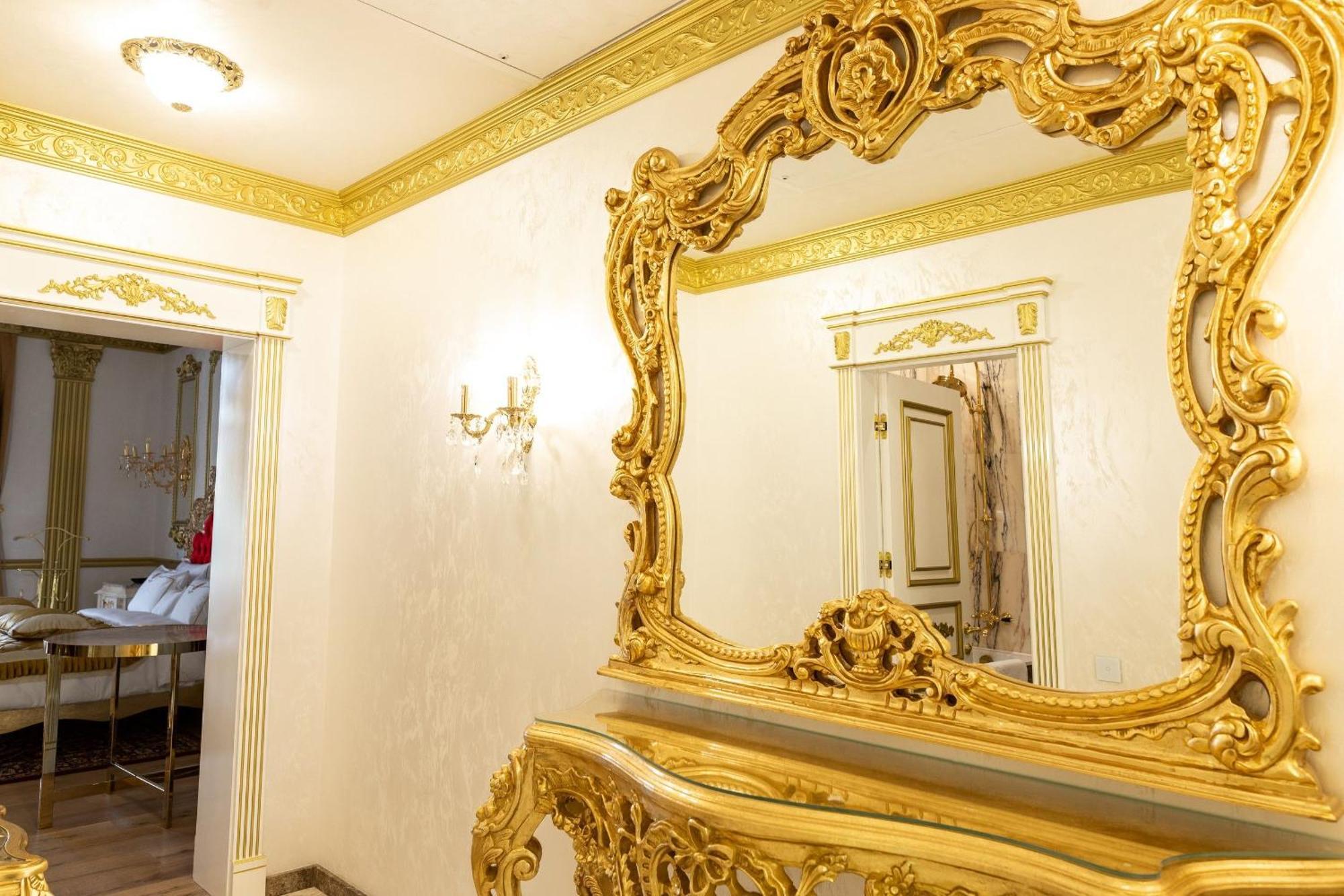 Royal Palace Luxury Hotel And Spa Khmelʼnytsʼkyy Стая снимка