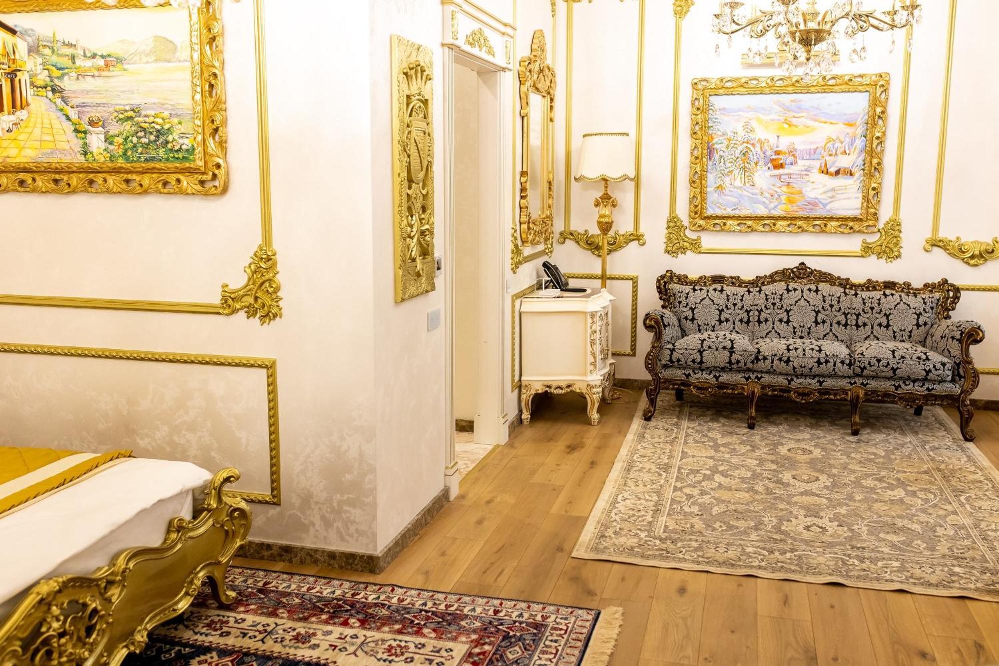 Royal Palace Luxury Hotel And Spa Khmelʼnytsʼkyy Стая снимка